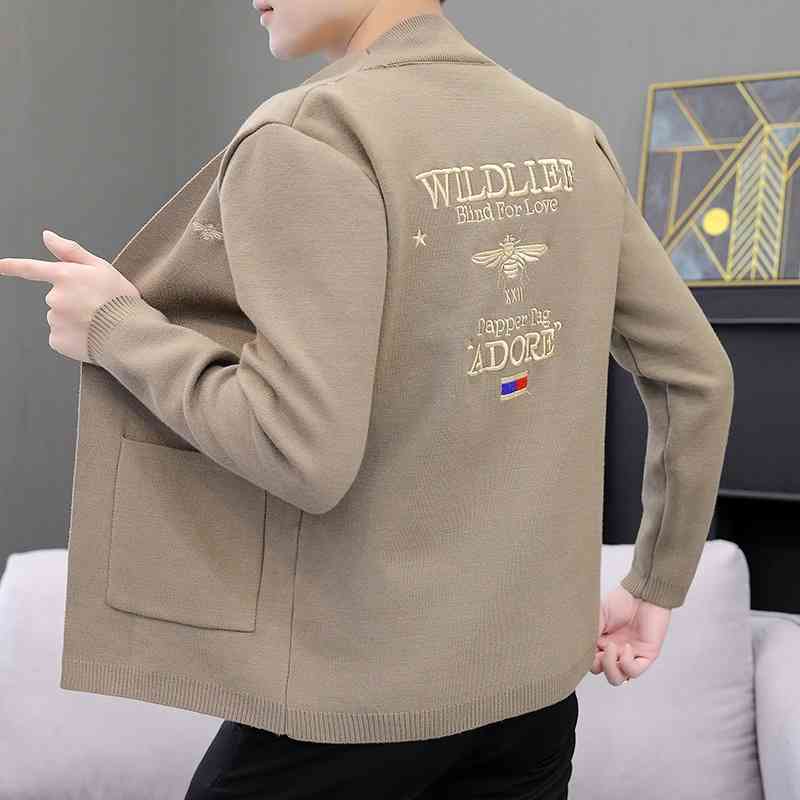 Trendy menswear 2021 spring and autumn new men's knitted cardigan youth Korean embroidered sweater coat men, 920 black
Trendy menswear 2021 spring and autumn new men's knitted cardigan youth Korean embroidered sweater coat men, 920 black