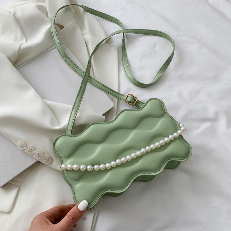 Evening Bags Vintage Women Wave Embossing Shoulder Bag Soft PU Leather Crossbody 2021 Casual Ladies Pearl Chain Small Handbags And Purses
Evening Bags Vintage Women Wave Embossing Shoulder Bag Soft PU Leather Crossbody 2021 Casual Ladies Pearl Chain Small Handbags And Purses