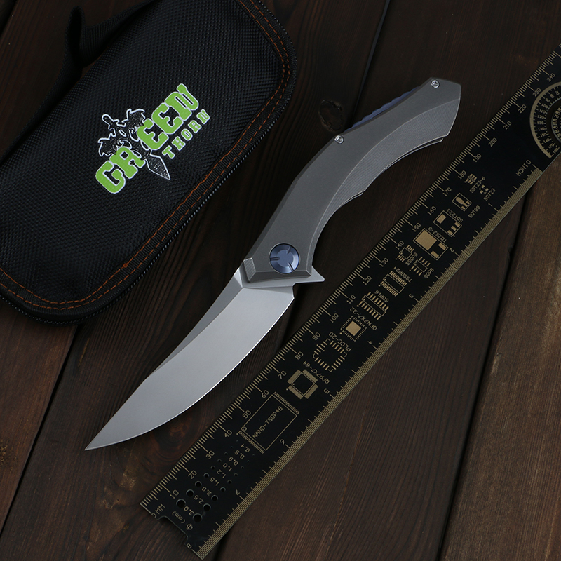 Green thorn poluchetkiy Lapel folding knife D2 steel titanium alloy handle outdoor camping hunting pocket fruit knife EDC tool
Green thorn poluchetkiy Lapel folding knife D2 steel titanium alloy handle outdoor camping hunting pocket fruit knife EDC tool