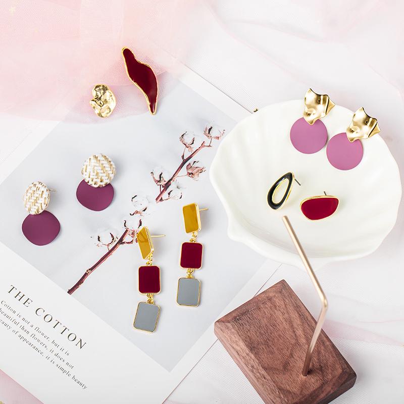Dangle & Chandelier Design Vintage Colorful Enamel Irregular Geometric Asymmetric Oval Round Long Stud Earrings For Women Girl Jewerly Gifts, Silver
Dangle & Chandelier Design Vintage Colorful Enamel Irregular Geometric Asymmetric Oval Round Long Stud Earrings For Women Girl Jewerly Gifts, Silver