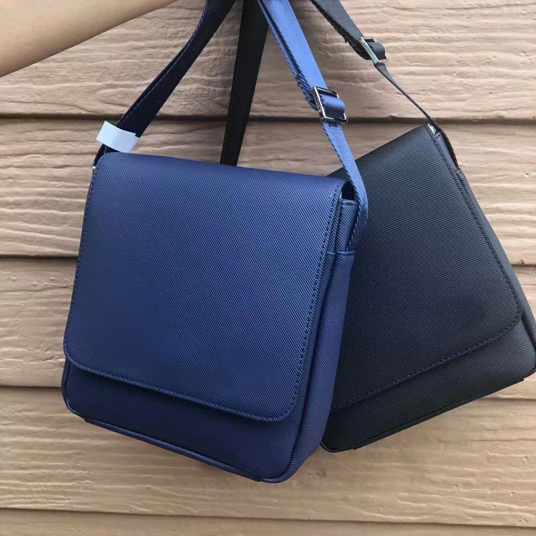 Designer Classic Style Shoulder Bags Fashion Messenger Bag High-Quality Ultra-Thousand Fabric Men's and Women's Handbag Cross Body NYG2025, Blue
Designer Classic Style Shoulder Bags Fashion Messenger Bag High-Quality Ultra-Thousand Fabric Men's and Women's Handbag Cross Body NYG2025, Blue