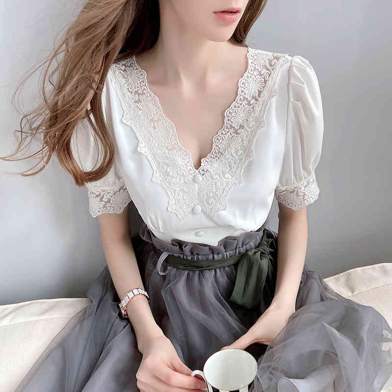 Dabuwawa Elegant Lace Deep V-Neck Blouse Women Casual Solid Puff Sleeve Chiffon Blouses Shirts Tops Office Lady DT1BCF006 210520