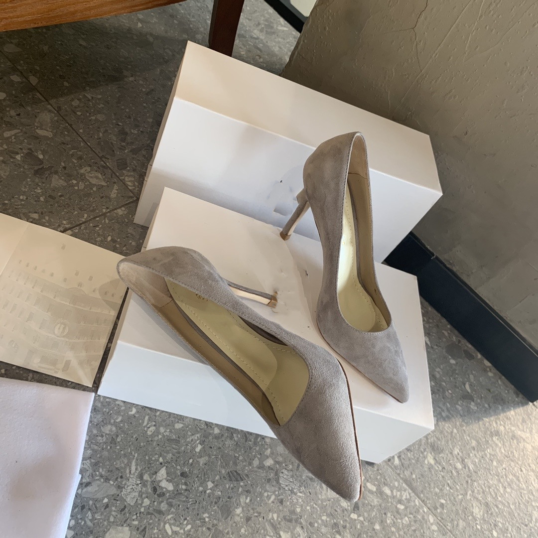 Top High quality new high heels sandals middle heel women designer dress shoes dress shoes summer sexy pointed sandals 0624, 20
Top High quality new high heels sandals middle heel women designer dress shoes dress shoes summer sexy pointed sandals 0624, 20