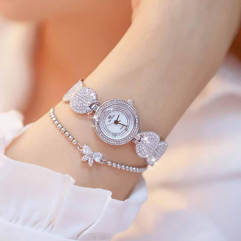 Wristwatches 2021 Arrival Luxury Women Watches Elegant Dress Quartz Ladies Rhinestone Wristwatch Relogios Femininos, Gold
Wristwatches 2021 Arrival Luxury Women Watches Elegant Dress Quartz Ladies Rhinestone Wristwatch Relogios Femininos, Gold