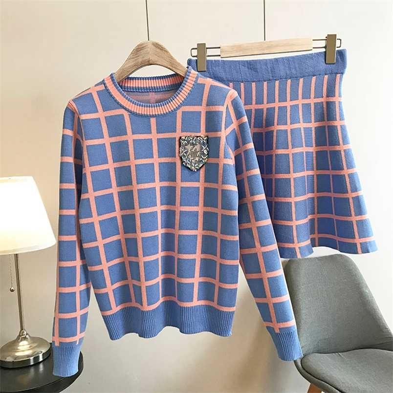 Autumn Fashion Knit Set Sweaters Skirt Suits Women Two Piece Set Long-sleeve Beading Knit Tops + Plaid Skirt Sets Outfits 211109, Red sets
Autumn Fashion Knit Set Sweaters Skirt Suits Women Two Piece Set Long-sleeve Beading Knit Tops + Plaid Skirt Sets Outfits 211109, Red sets