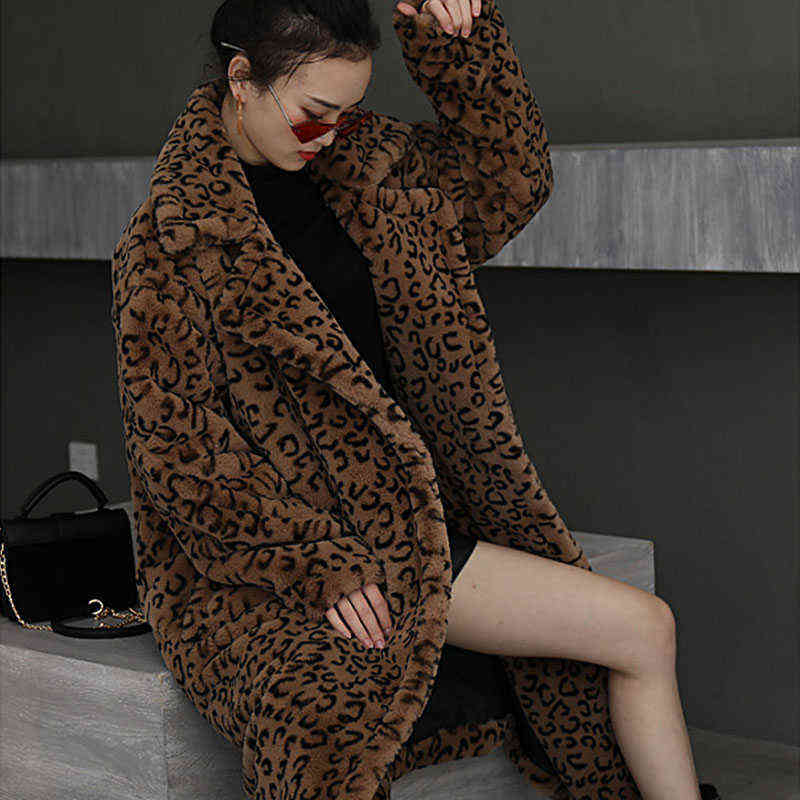 Winter Thick Warm Leopard Long Teddy Fur Coat Women Outerwear High Quality Loose Suit Collar Faux Rabbit Fur Jacket Female 211123
