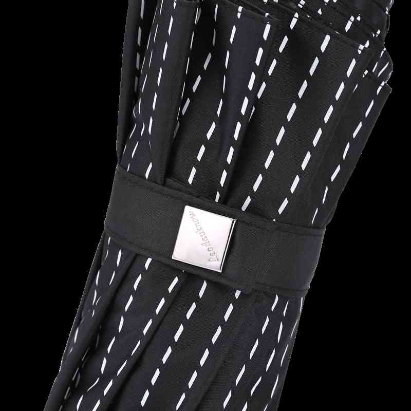 Leodauknow three folding business stripes wooden curved handle classic 10K Windproof high quality men s fully automatic umbrella 210320