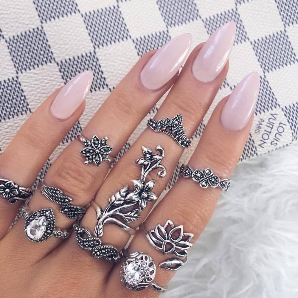 Bohemian Crown Star Moon Ring Set Suitable for Women Fashion Crystal Lotus Geometry Lady Ring Jewelry Halloween