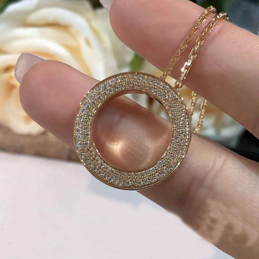 Hochwertige, modische, verschiebbare, runde Halskette mit Diamant-Anhänger und exquisiter Verpackung in Geschenkbox