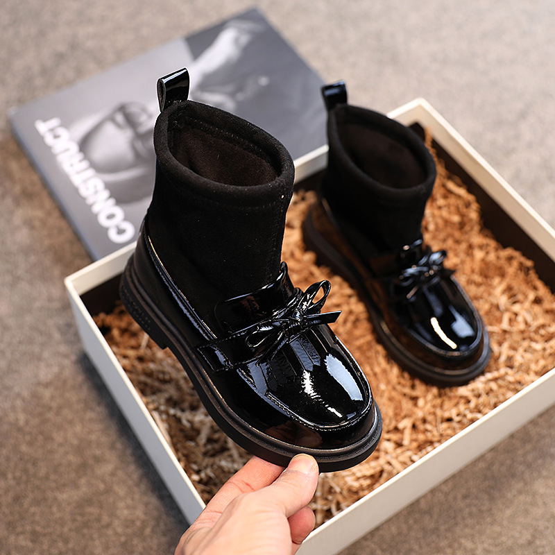 2021 Girls Boots Autumn Single Boots New Winter Children Martin Boots Sos Kids Shoes for Party Princess Bow-knot Sweet, Black tassel
2021 Girls Boots Autumn Single Boots New Winter Children Martin Boots Sos Kids Shoes for Party Princess Bow-knot Sweet, Black tassel