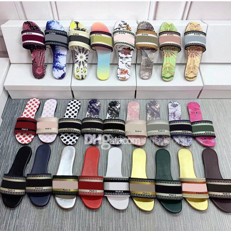 Paris Embroidered Dazzle dway slipper women ladies scuffs summer beach Floral striped causal flip flops flat Slide diors Slippers sandals ra, Black
Paris Embroidered Dazzle dway slipper women ladies scuffs summer beach Floral striped causal flip flops flat Slide diors Slippers sandals ra, Black