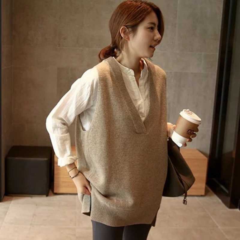 V neck Girls Pullover vest sweater Autumn Winter Short Knitted Women Sweaters Vest Sleeveless Warm Sweater Casual oversize 210914