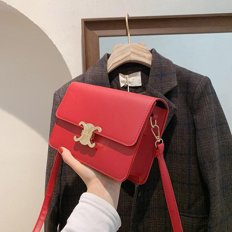 Fashion Luxury Designer Brand Handbags Over The Shoulder For Women Solid Color Small Box Crossbodybag High Quality Cross Body
Fashion Luxury Designer Brand Handbags Over The Shoulder For Women Solid Color Small Box Crossbodybag High Quality Cross Body