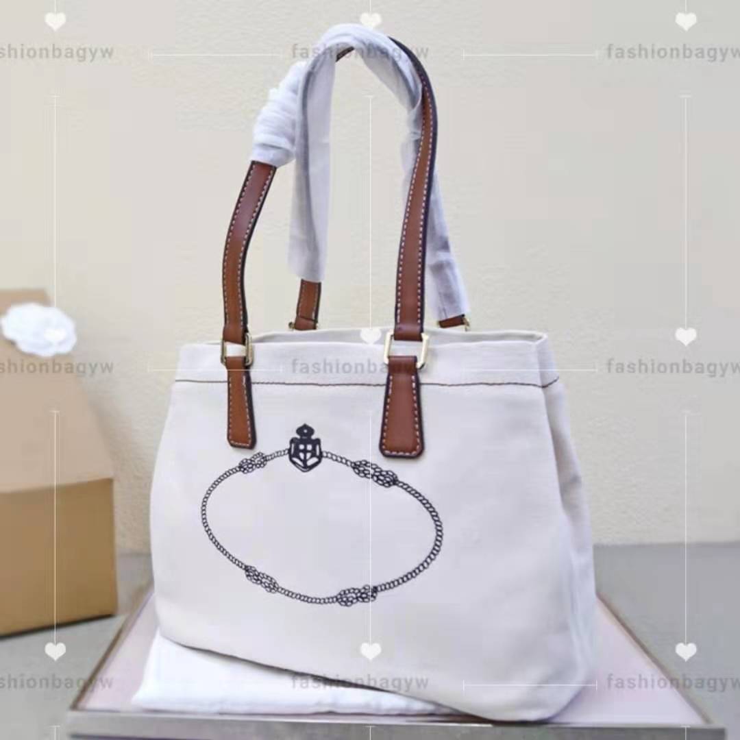2021 canvas shopping bag lady designer Fashion Wallet with one shoulder pocket classic beach bags solid color folding simple layered elegant tote
2021 canvas shopping bag lady designer Fashion Wallet with one shoulder pocket classic beach bags solid color folding simple layered elegant tote