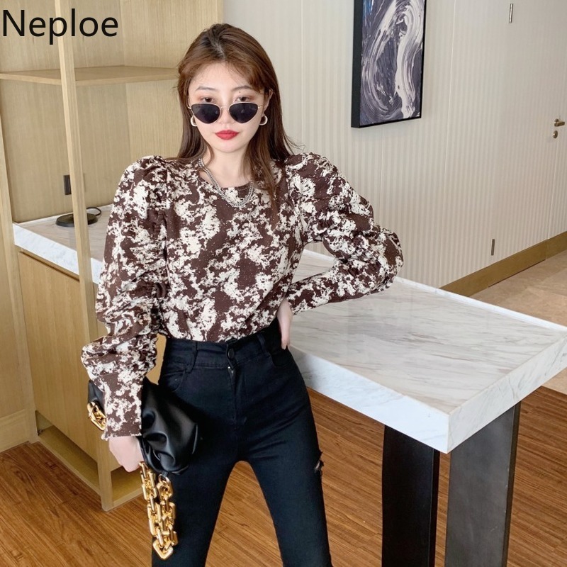 Neploe Blusas Mujer De Moda Korean Corduroy Blouse Women Temperament Loose Vintage Shirt Tops Sweet Puff Sleeve Blouses 210422
