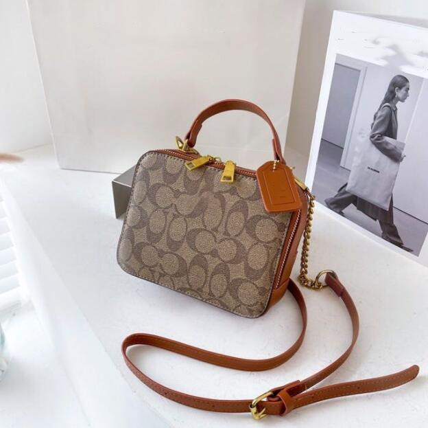 mini Genuine Leather soft women's Shoulder Bags Totes handbag Cross Body Cosmetic Bag cell phone pocket Wallets Coin Purses High quality black old flower L9066, Black flower
mini Genuine Leather soft women's Shoulder Bags Totes handbag Cross Body Cosmetic Bag cell phone pocket Wallets Coin Purses High quality black old flower L9066, Black flower