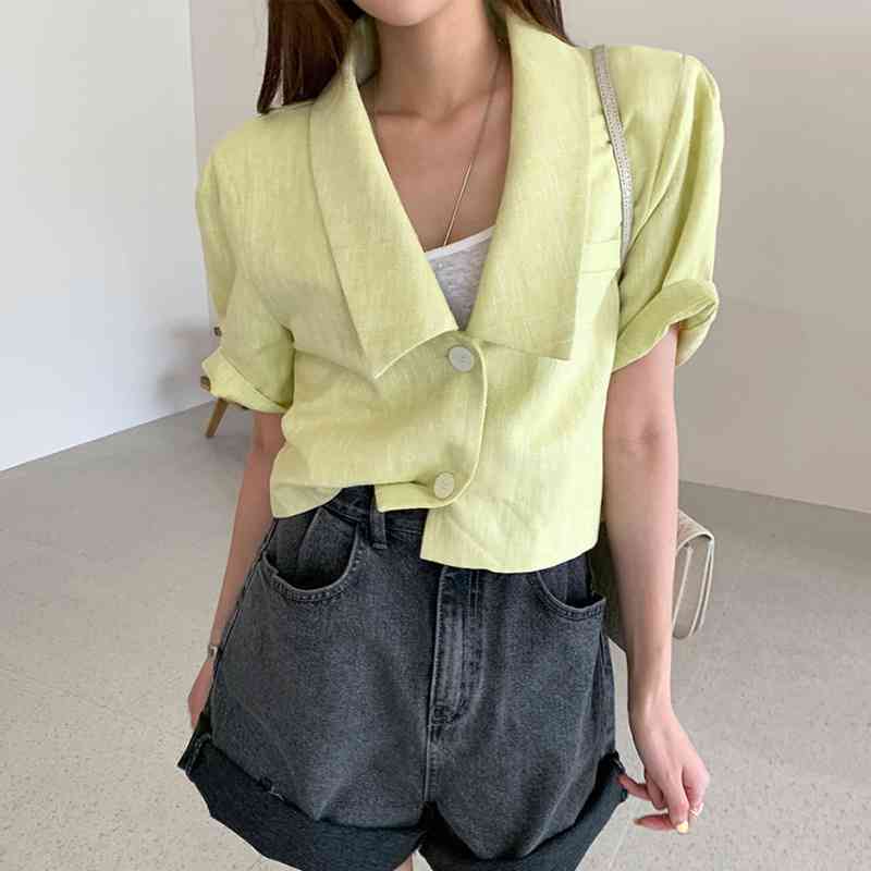 Temperament Fashion Summer Yellow Short Sleeve Two Buttons Jackets Women Loose Casual Wild Turn Down Collar Coat Tops 210429