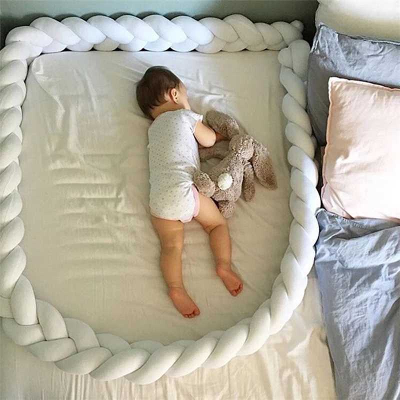 1m-3m Baby Bed Fence Bumper Soft Bed Braid Knot Pillow Cushion Baby Home Playpen On Bed Fencing Gate Kids Rails Room Decor 211025