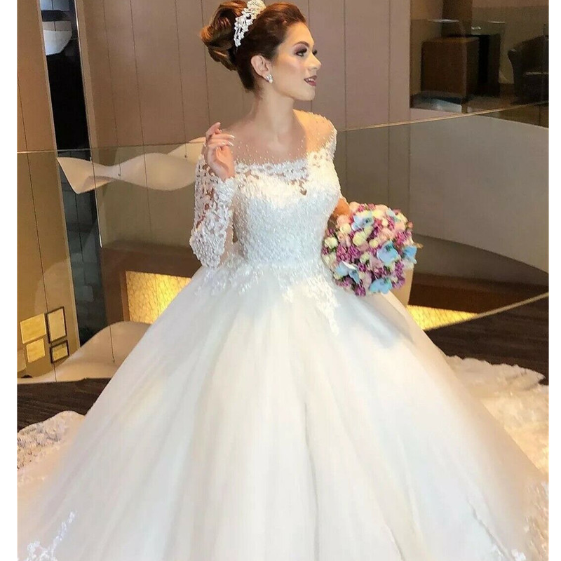 Middle East Naviblue Off Shoulders Wedding Dresses Romatic Button Back Half Sleeves Lace Appliques A-line Novia Bridal Gowns with Belt