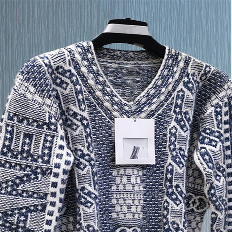 new fashion catwalk knit pullover V-neck long-sleeved sweater casual loose coat sweater