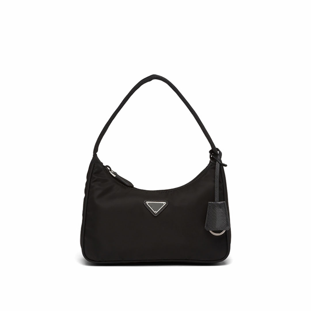 Fashion designer shoulder bag high quality nylon women's handbag 2021 new ladies wrist bags 5 colors available, Yellow
Fashion designer shoulder bag high quality nylon women's handbag 2021 new ladies wrist bags 5 colors available, Yellow