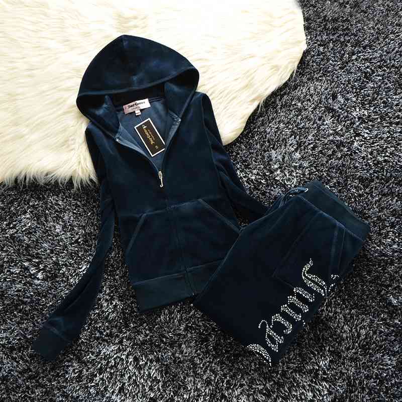 Spring/Fall 2021 Women's Brand Velvet Fabric Tracksuits Velour Women Track Suit Hoodies And Pants fat sister sportswear, Coffee
Spring/Fall 2021 Women's Brand Velvet Fabric Tracksuits Velour Women Track Suit Hoodies And Pants fat sister sportswear, Coffee