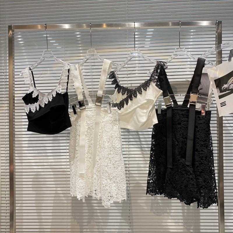 DEAT Women Lace Cross Sling Vest Arrivals Backless Sexy Solid Color Temperament Fashion Spring Summer 11D1287 210709