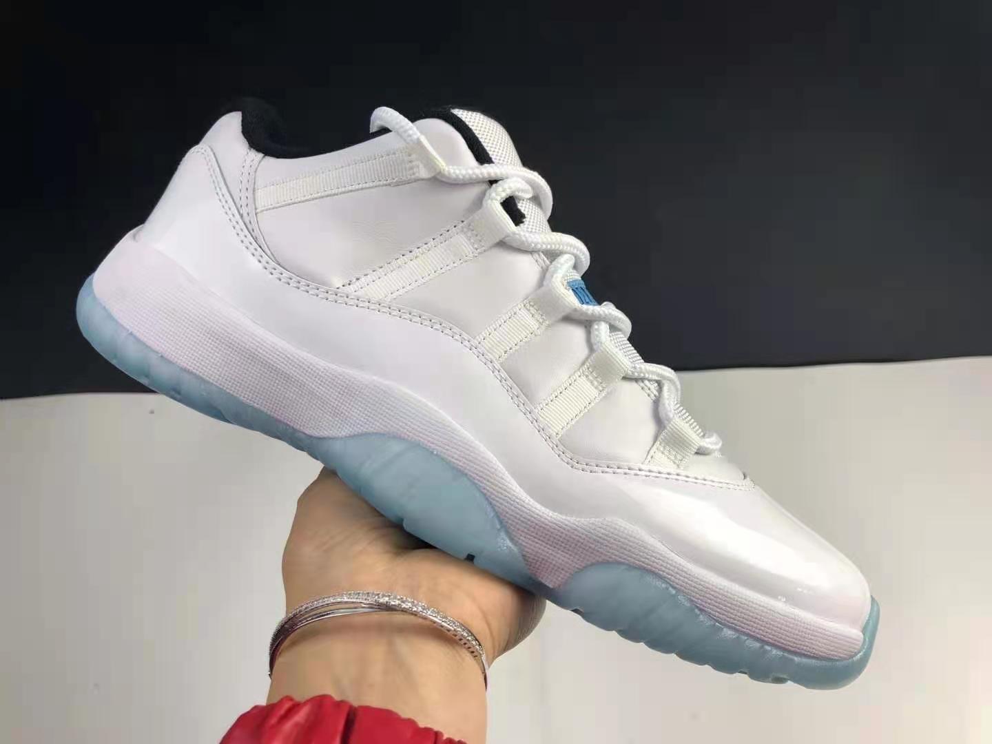 New Men Women With Box 11s Basketball Shoes 11 Legend Blue Athletic Shoes High Quality Sports Outdoors Sneakers
New Men Women With Box 11s Basketball Shoes 11 Legend Blue Athletic Shoes High Quality Sports Outdoors Sneakers