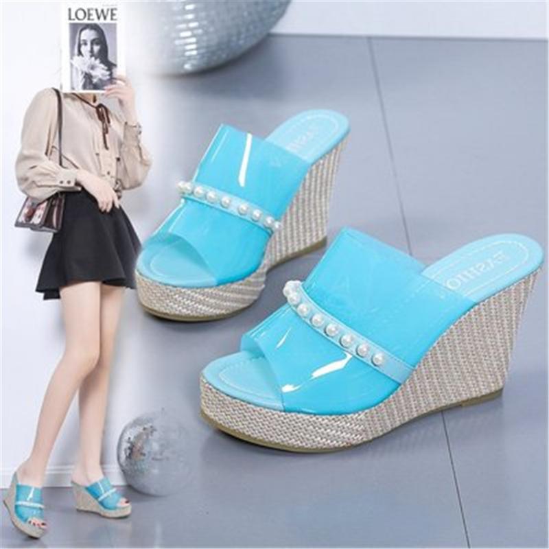 Slippers Women 10 CM High Heels Jelly Transparent Summer Chunky Shoes For Female Platform Wedges Mules Ladies Slides Plus 35-42, White
Slippers Women 10 CM High Heels Jelly Transparent Summer Chunky Shoes For Female Platform Wedges Mules Ladies Slides Plus 35-42, White
