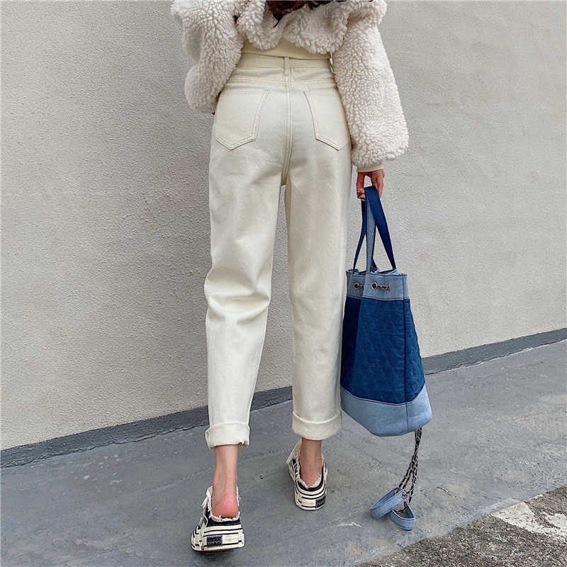 Mozuleva White Jeans for Women High Waist Harem Mom Spring Long Streetwear Fleece Losse Denim Pants 210922