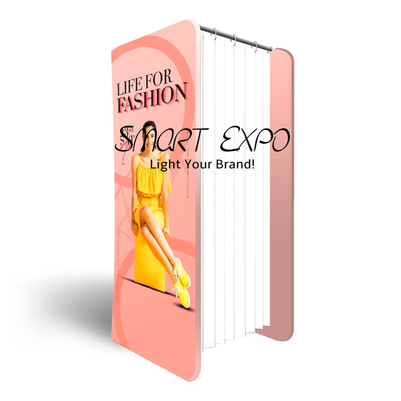 110*110cm Portable Fitting Room Retail Supplies with Tension Fabric Graphics and Easy Carry Bag