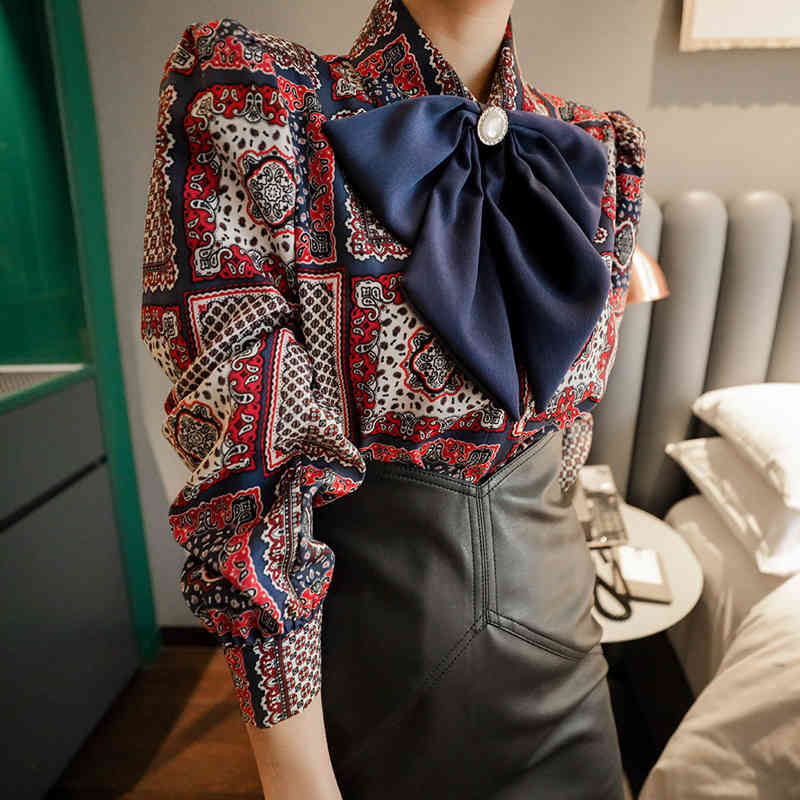 Spring Fashion Two Piece Set Women Bowknot Turn-down Collar Chiffon Printed Blouse + High Waist PU Mini Skirts Suits Female 210519