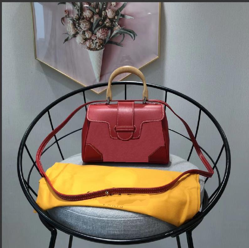 bags goya Saigon Mini elegant German wooden handle handbag dog tooth bag One Shoulder Messenger mini Fashion, Box
bags goya Saigon Mini elegant German wooden handle handbag dog tooth bag One Shoulder Messenger mini Fashion, Box