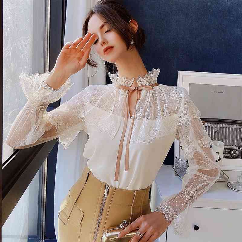 Dabuwawa Bow Tie Lace Women Blouse Shirt Hollow Out Chiffon Female Vintage Blouse Tops Ruffle Sleeve Ladies Blouses DO1AST025 210520