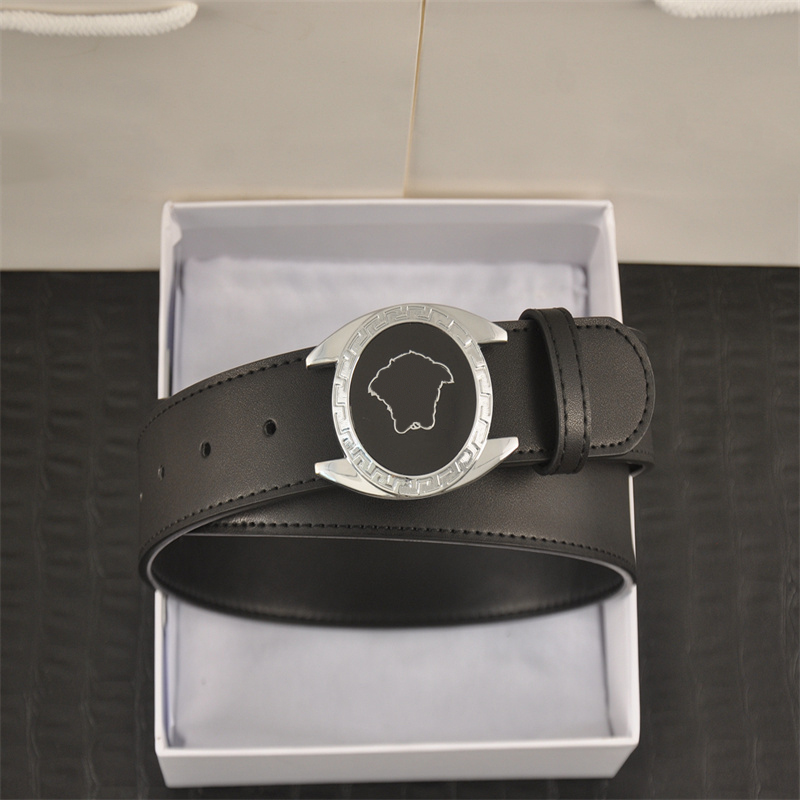 Fashion Genuine Leather Men Designer Belts For Women Zinc Alloy Buckle Womens Luxury Waistband Cintura Ceinture 3.8cm Width Belt 21072901ZY, Black
Fashion Genuine Leather Men Designer Belts For Women Zinc Alloy Buckle Womens Luxury Waistband Cintura Ceinture 3.8cm Width Belt 21072901ZY, Black