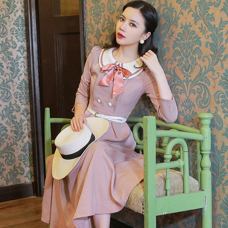 Retro British Pink Plaid Dress Women Autumn Sweet Peter pan collar Long Sleeve Slim Temperament Dresses 210525
Retro British Pink Plaid Dress Women Autumn Sweet Peter pan collar Long Sleeve Slim Temperament Dresses 210525