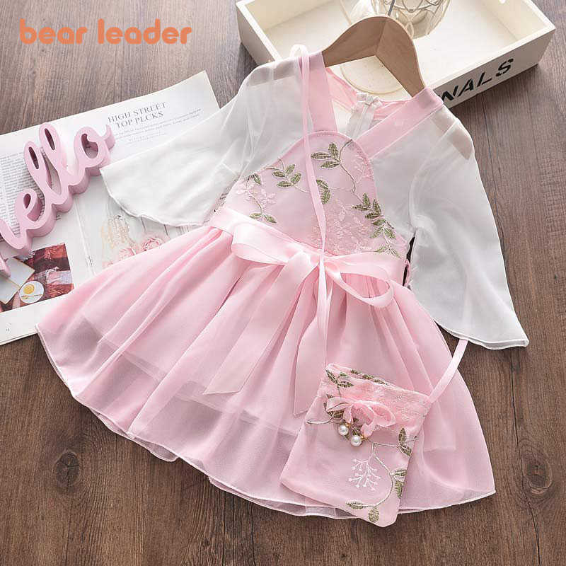 Bear Leader Girls Casual Princess Dress Summer Kids Party Voile Costumes Children Chinese Style Embriodery Vestidos 210708, Ah656blue
Bear Leader Girls Casual Princess Dress Summer Kids Party Voile Costumes Children Chinese Style Embriodery Vestidos 210708, Ah656blue
