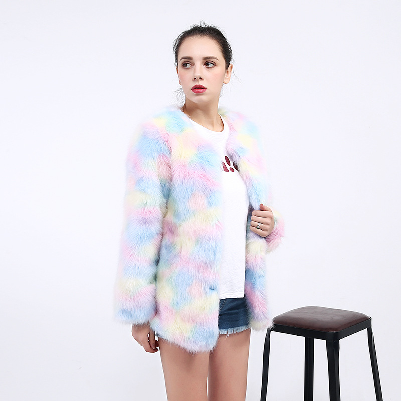 Women's Furs European and Beautiful Fox Fur Coat Mink Fur Clothes Warm Color Short Fur Coats, Black
Women's Furs European and Beautiful Fox Fur Coat Mink Fur Clothes Warm Color Short Fur Coats, Black