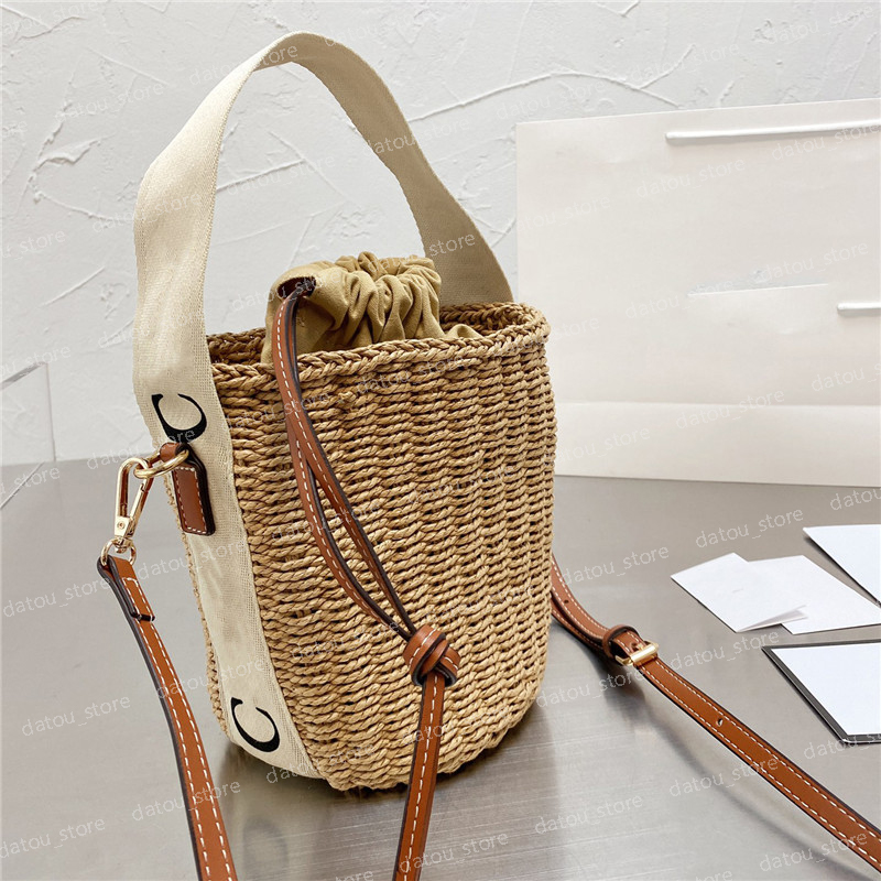 Woody Tote Fashion Women Luxurys Designers Crossbody Bags Summer Straw Plaited Shoulder Bag Womens Handbags Purses Bucket Bags
Woody Tote Fashion Women Luxurys Designers Crossbody Bags Summer Straw Plaited Shoulder Bag Womens Handbags Purses Bucket Bags