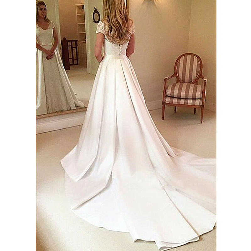 Lace Wedding Dress with Satin Detachable Train Short Sleeve Vintage Bridal Gown