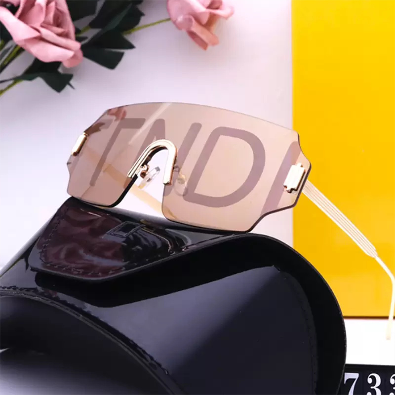 Fashion Women Driving Sunglasses Unisex Classic Letter Adumbral Luxury Mens Rimless Sunglass Designer Men Sunglasses Cool Glasses 7 Colors
Fashion Women Driving Sunglasses Unisex Classic Letter Adumbral Luxury Mens Rimless Sunglass Designer Men Sunglasses Cool Glasses 7 Colors