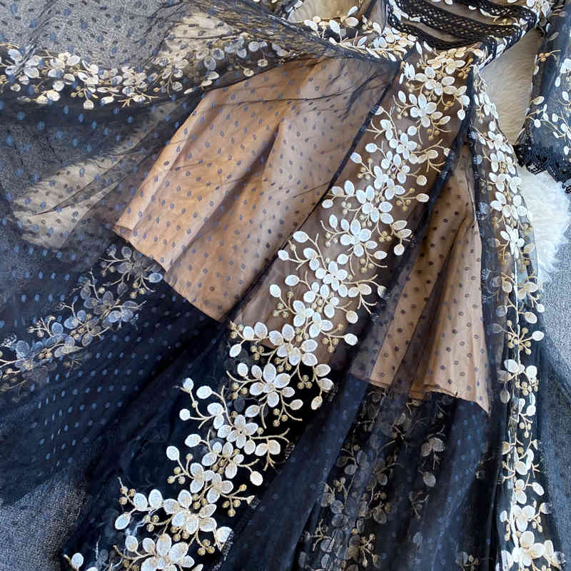 LoveFlowerLife Spring Fashion Streetwear Long Dress Retro Embroidery Floral Women Korean Elegant A-line Evening Dresses 210521