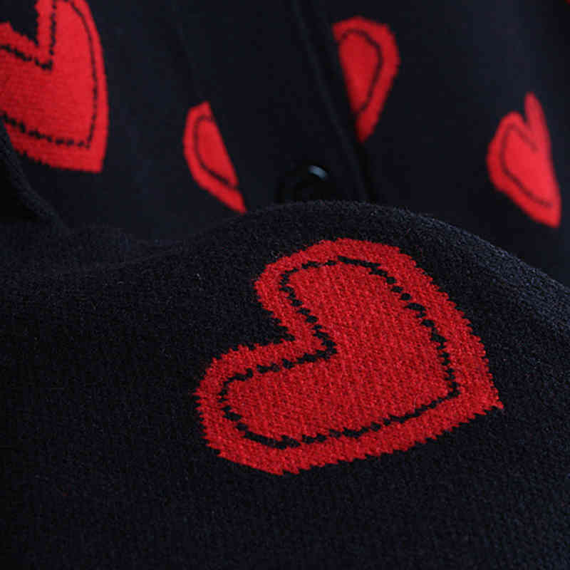 Love Heart Pattern Warm Sweater Jackets Spring Autumn Women Elegant Knitting Vintage V Neck Loose Thick Cardigan Coat C-110 210522