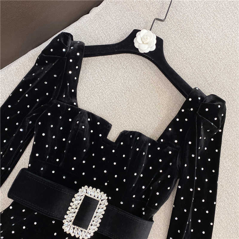 DEAT Summer Women Fashion Square Collar Long Sleeve Diamond Decoration Belt A-Line High Waist Casual Black Dress RD720 210709