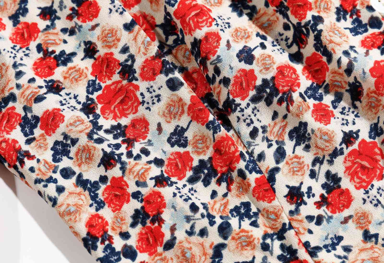 France Retro Pleated Puff Sleeve Red Rose Floral Print Shirt Elegant Single-breasted buttons Slim Waist Women Blouse 210429