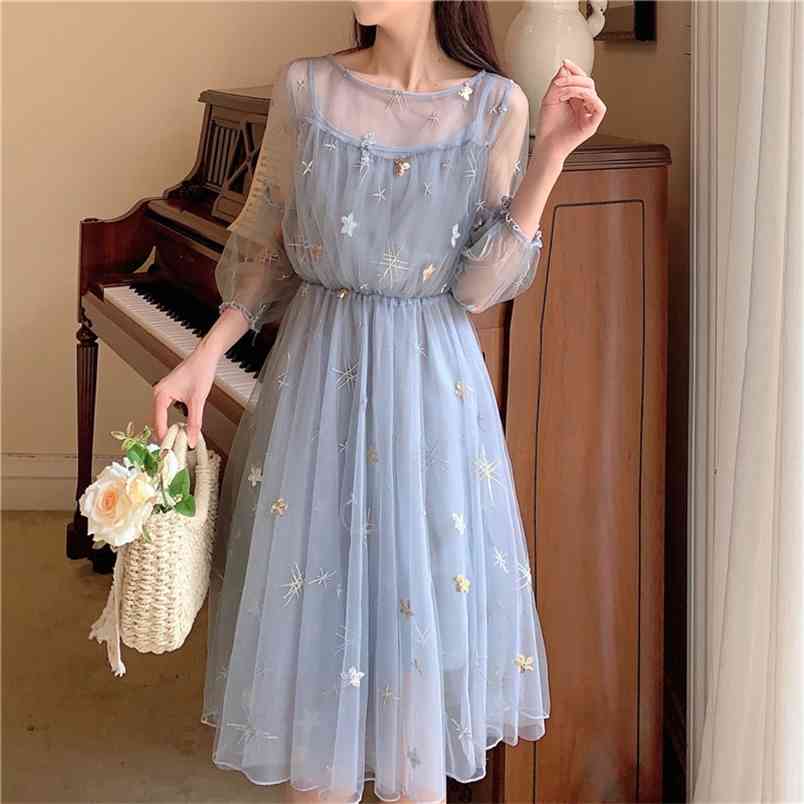Summer Women Sweet Princess Party Dress Sequined Embroidery Mesh 3/4 Sleeve Elegant Tulle Girl A Line 210519, Photo color
Summer Women Sweet Princess Party Dress Sequined Embroidery Mesh 3/4 Sleeve Elegant Tulle Girl A Line 210519, Photo color