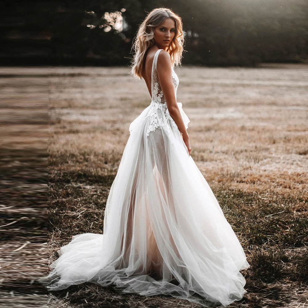 Sexy Illusion Country Wedding Dresses Boho A-e Deep V-neck Tulle Bride Dress Backless Lace Beach Bridal Gowns Appliques