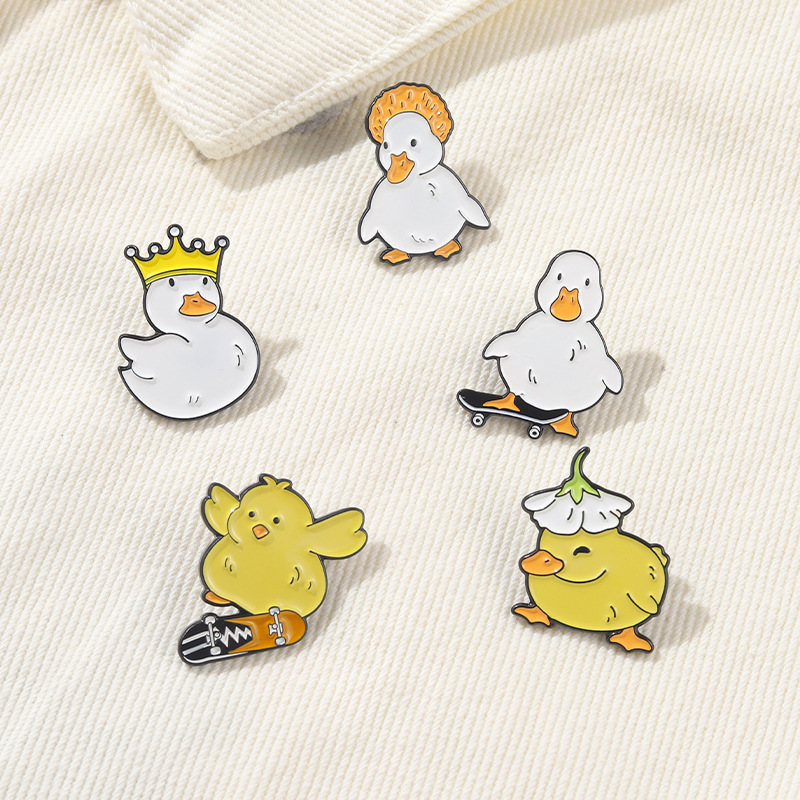 Lovely Animal Enamel Pin Custom Naughty Skate Goose Duck Chicken Brooch Bag Lapel Pin Cartoon Funny Badge Jewelry Gift for Kid, Mixed colors
Lovely Animal Enamel Pin Custom Naughty Skate Goose Duck Chicken Brooch Bag Lapel Pin Cartoon Funny Badge Jewelry Gift for Kid, Mixed colors