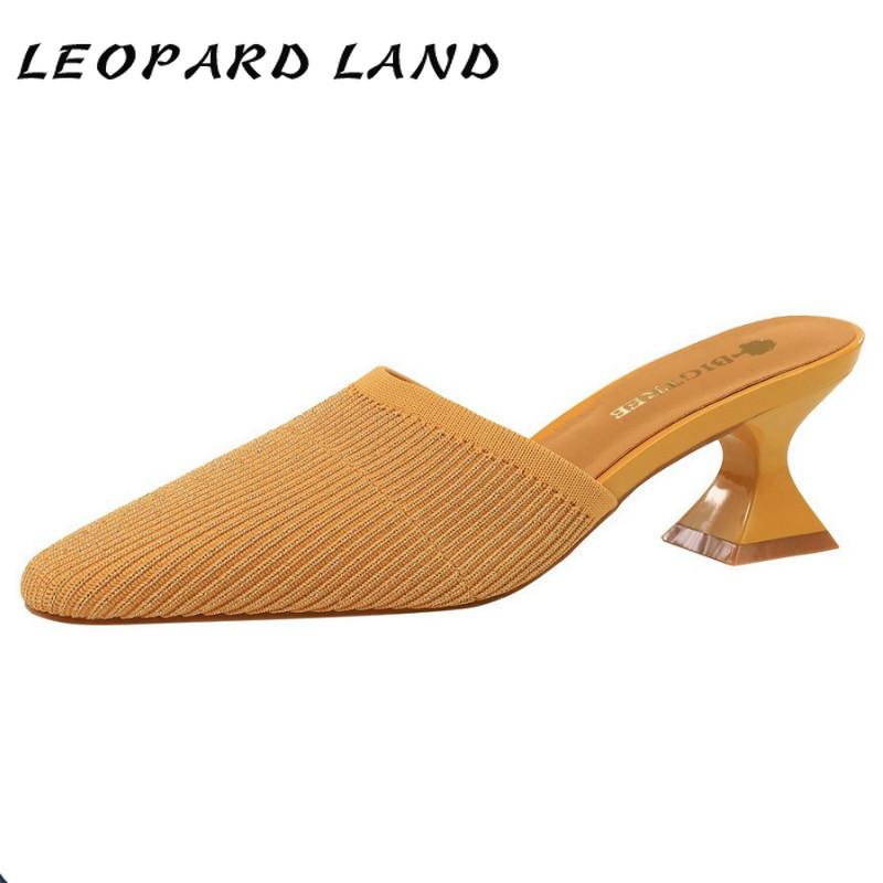 Leopard LandSummer Fashion Daily Lazy Slippers Chunky Heel High Wool Hollow Square Head All-match Women's Sandals DS-9833-1, Black
Leopard LandSummer Fashion Daily Lazy Slippers Chunky Heel High Wool Hollow Square Head All-match Women's Sandals DS-9833-1, Black