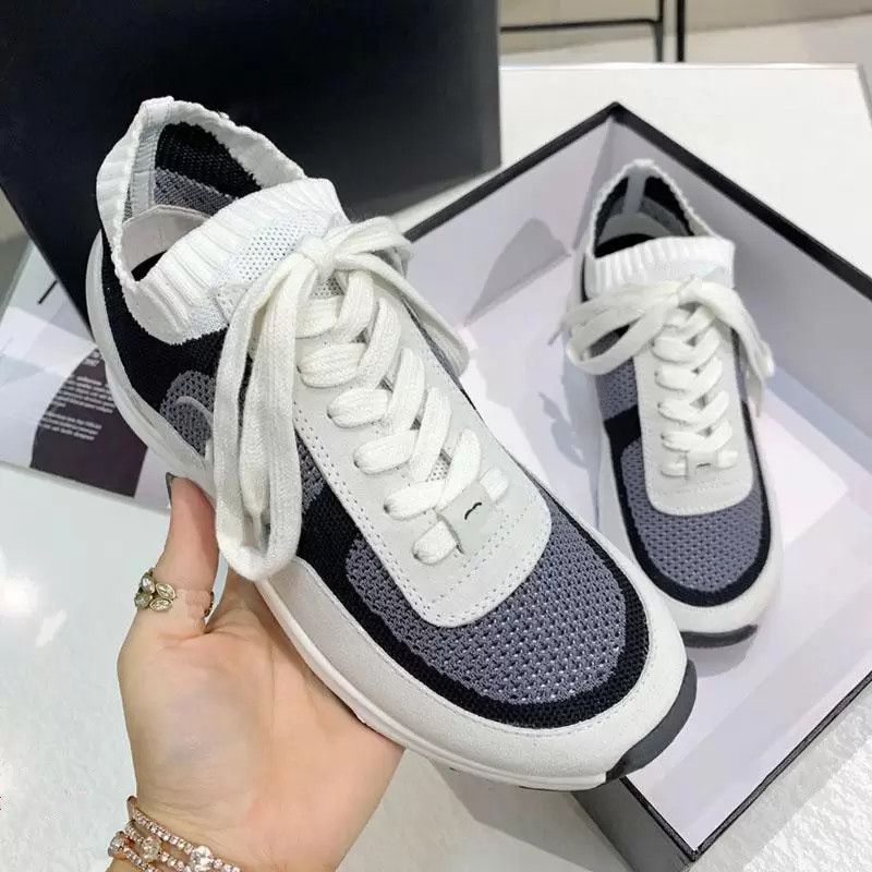 Designer luxury sneakers men and women summer Breathable casual shoes women sneakers party velvet calfskin mixed fiber top quality sneakers, Black
Designer luxury sneakers men and women summer Breathable casual shoes women sneakers party velvet calfskin mixed fiber top quality sneakers, Black